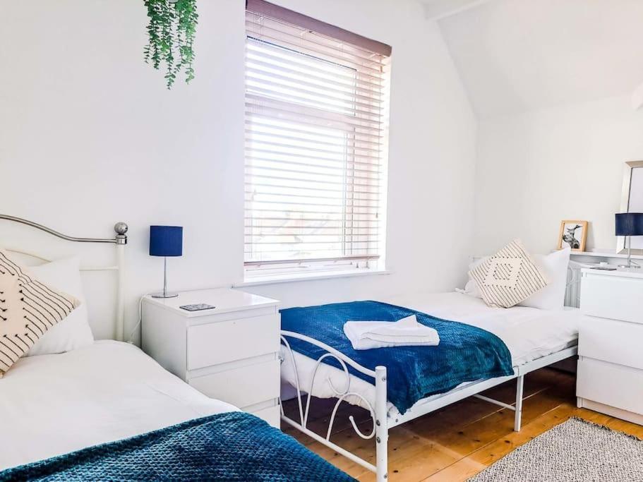 3 Bed Flat Near To Cardiff And Cardiff Bay Apartment Ngoại thất bức ảnh